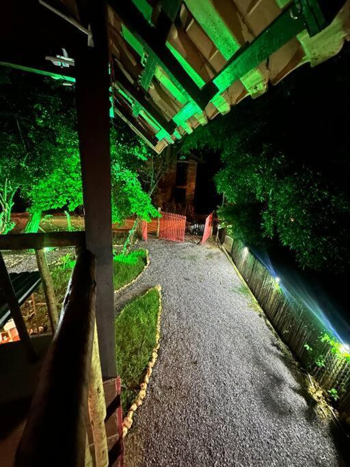Chalet Chalezim Cipo Vip 2 Com Hidro - Centro Cipo